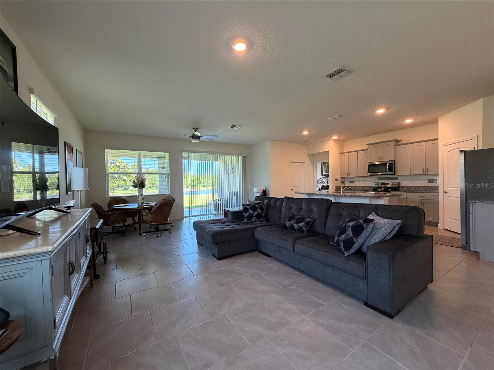 85 HUNTINGTON PL, ORMOND BEACH, FL, 32174