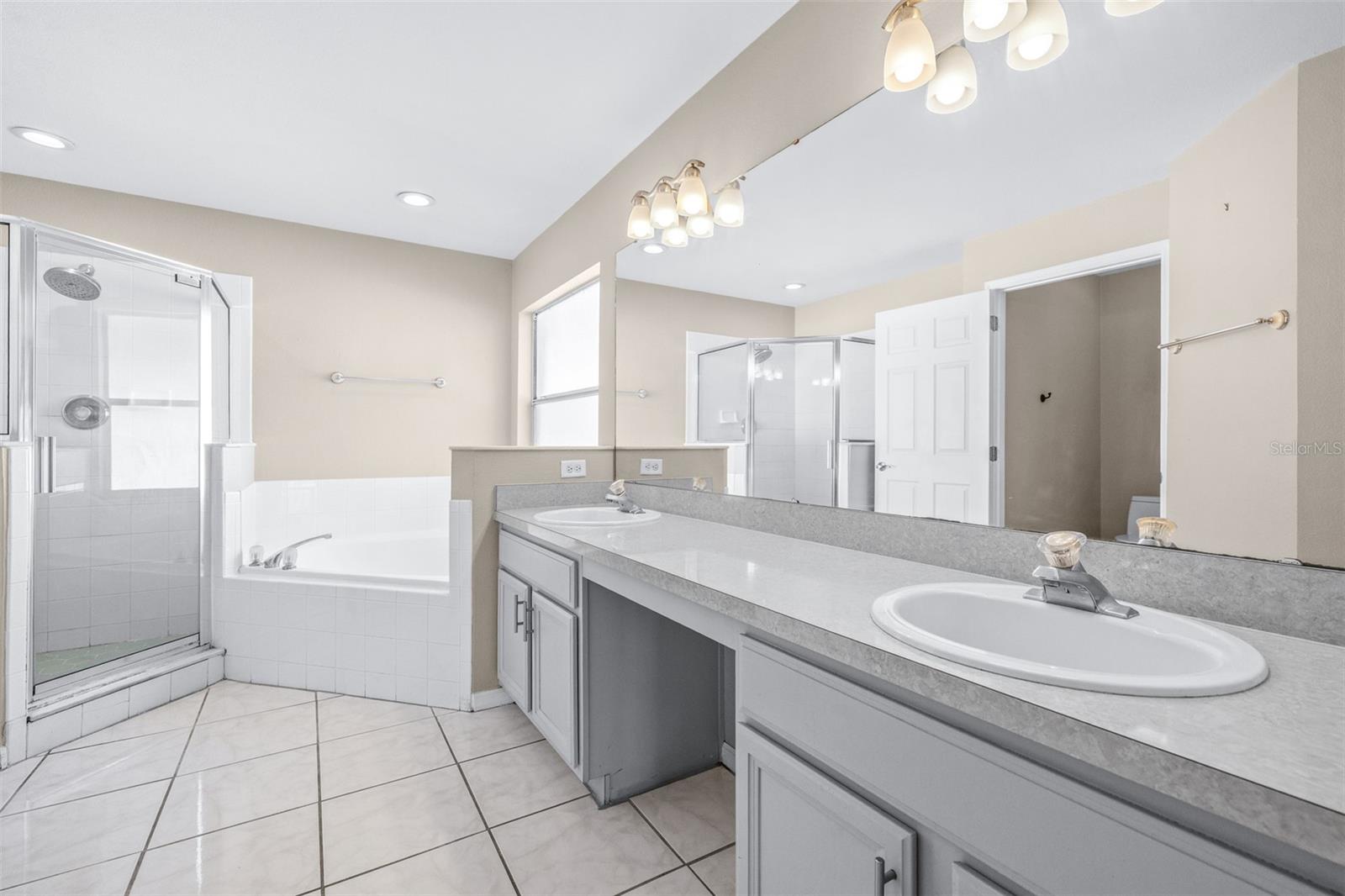 2239 MALLORY CIR, HAINES CITY, FL, 33844