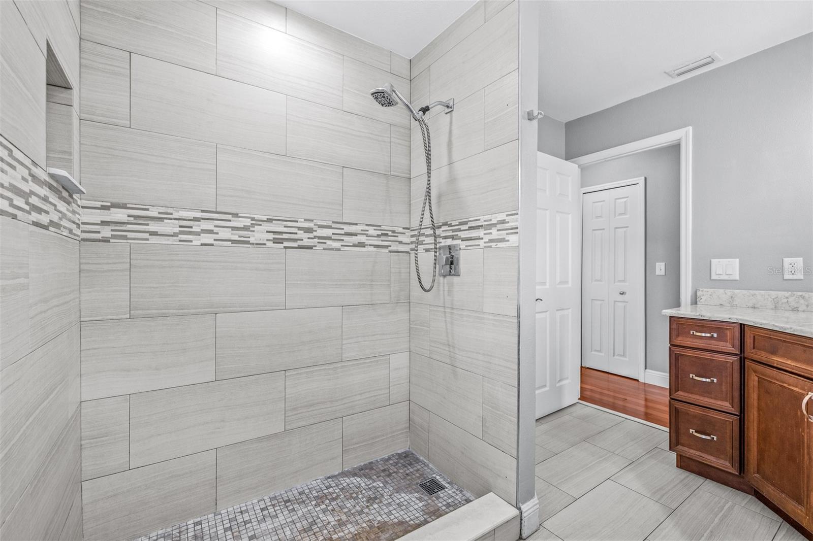 2239 MALLORY CIR, HAINES CITY, FL, 33844