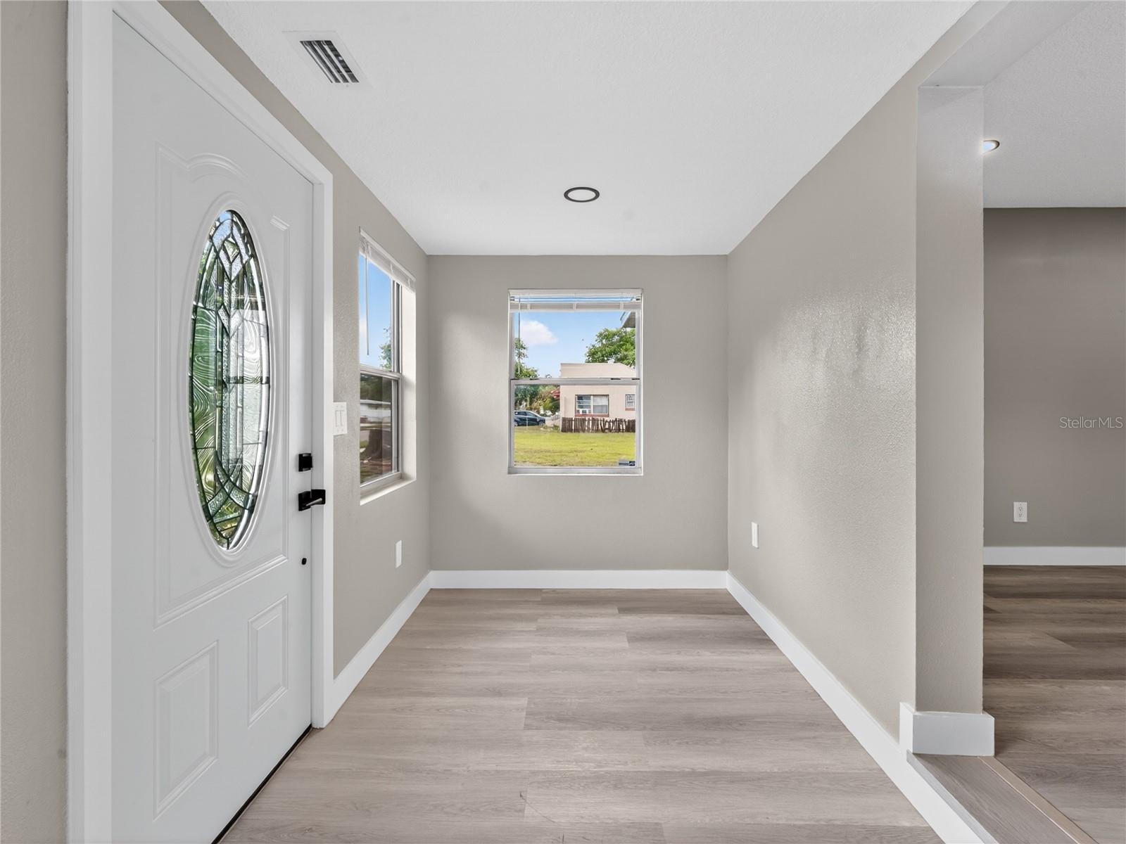 1900 25TH ST S, ST PETERSBURG, FL, 33712