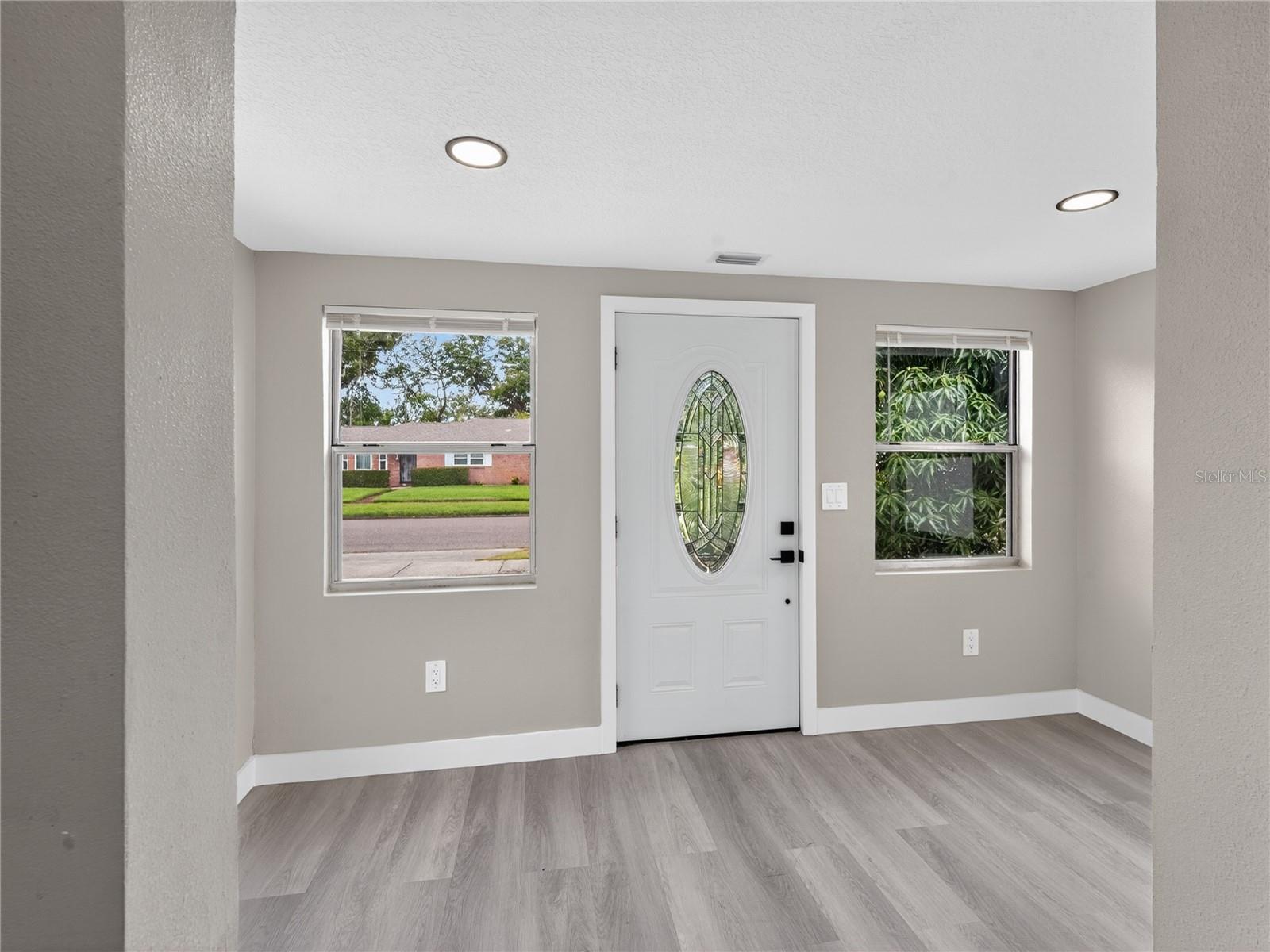1900 25TH ST S, ST PETERSBURG, FL, 33712
