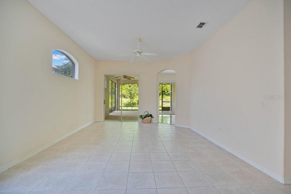 534 NEWHALL LN, DEBARY, FL, 32713