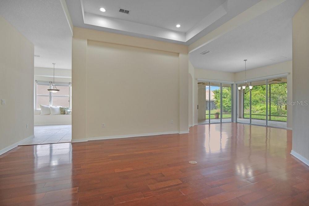 534 NEWHALL LN, DEBARY, FL, 32713