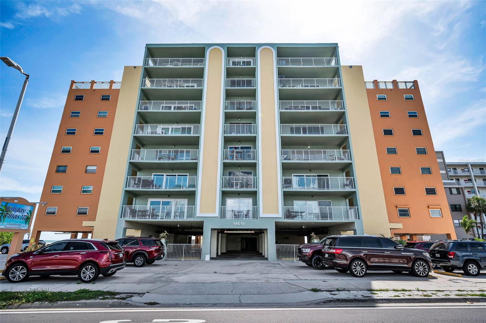 18610 GULF BLVD #610, INDIAN SHORES, FL, 33785