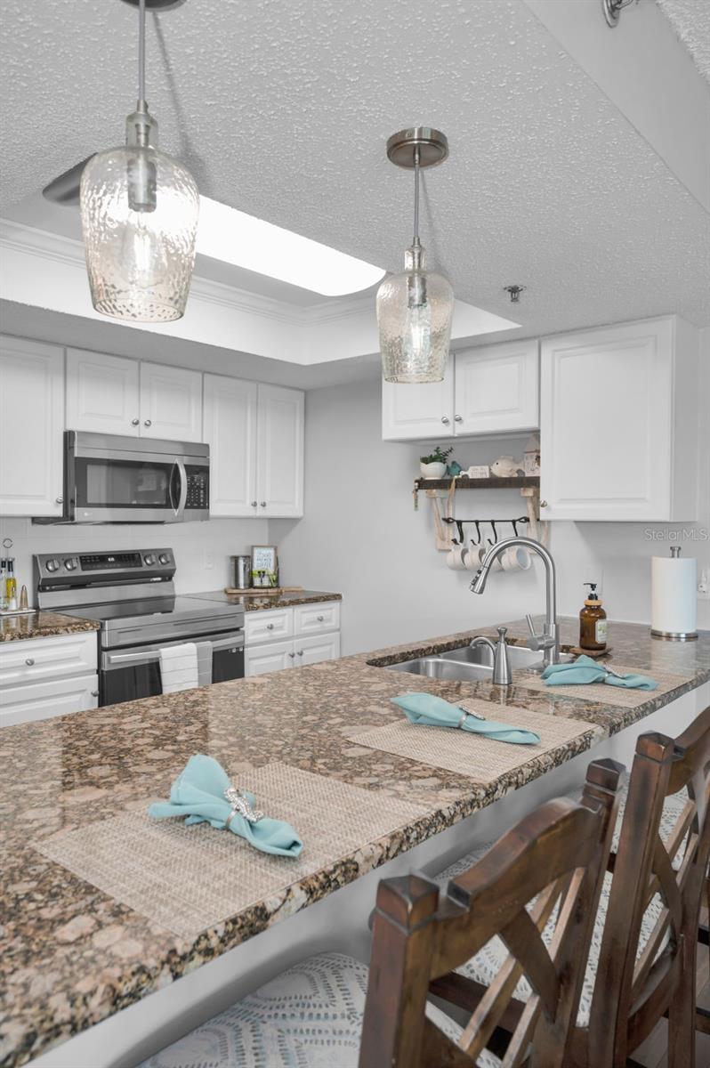 18610 GULF BLVD #610, INDIAN SHORES, FL, 33785