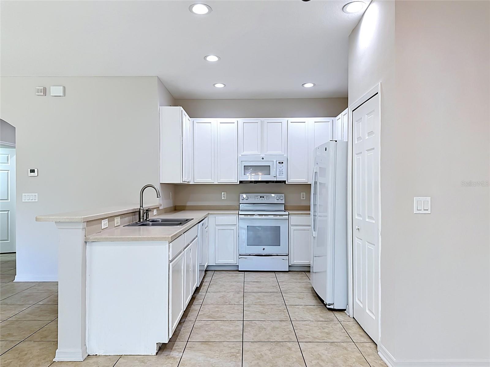 1810 BONITA BLUFF CT, RUSKIN, FL, 33570