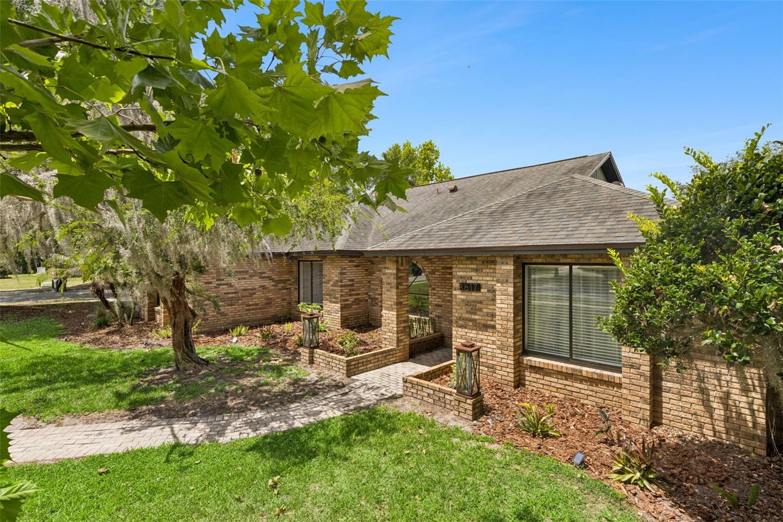 8617 AMBER OAK CT, ORLANDO, FL, 32817