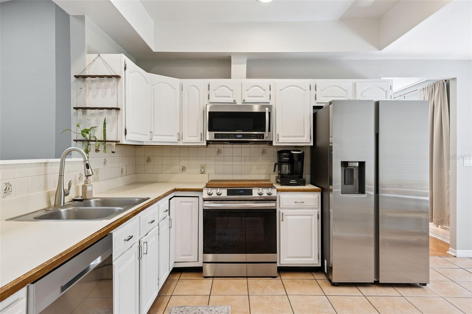 8617 AMBER OAK CT, ORLANDO, FL, 32817