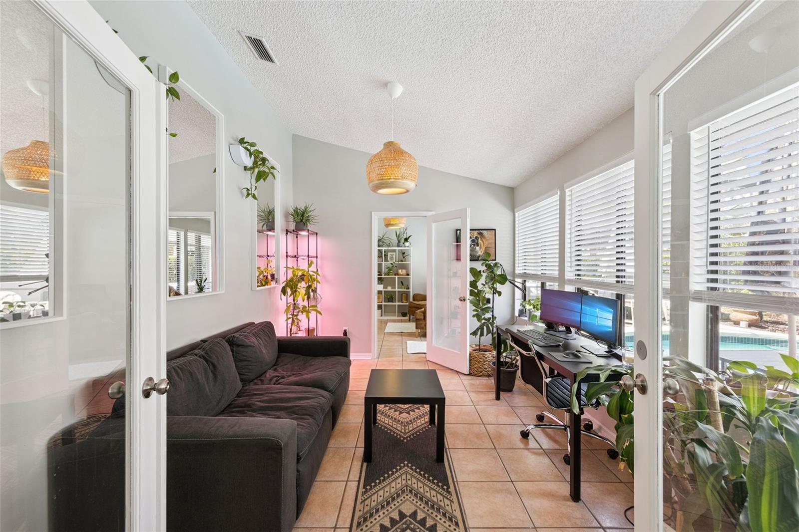 8617 AMBER OAK CT, ORLANDO, FL, 32817