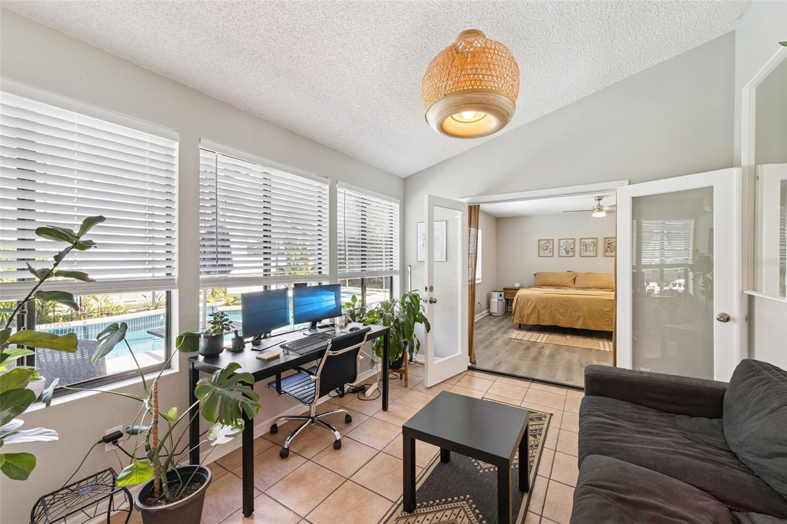8617 AMBER OAK CT, ORLANDO, FL, 32817
