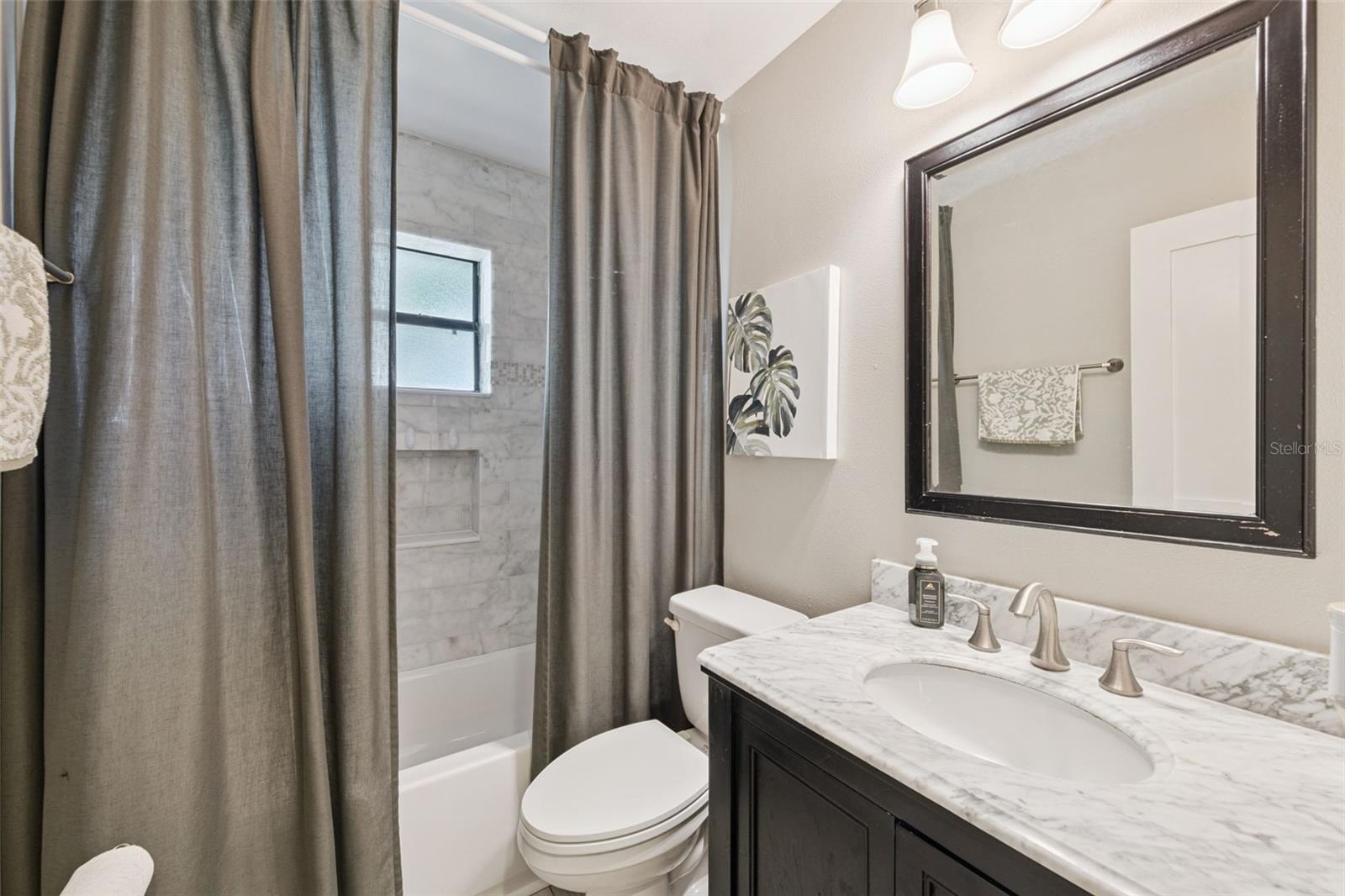 8617 AMBER OAK CT, ORLANDO, FL, 32817
