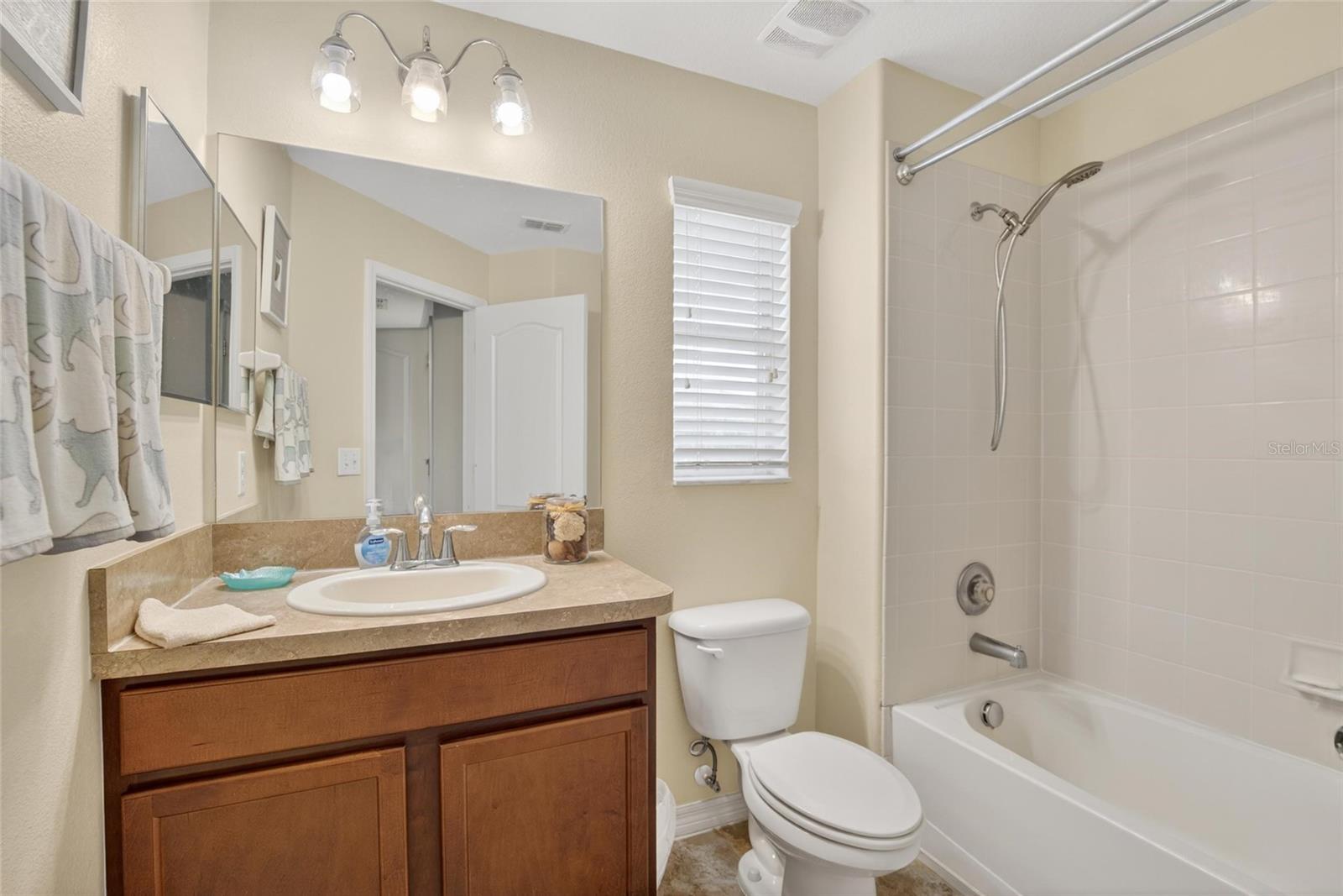 2612 LANTERN HILL AVE, BRANDON, FL, 33511