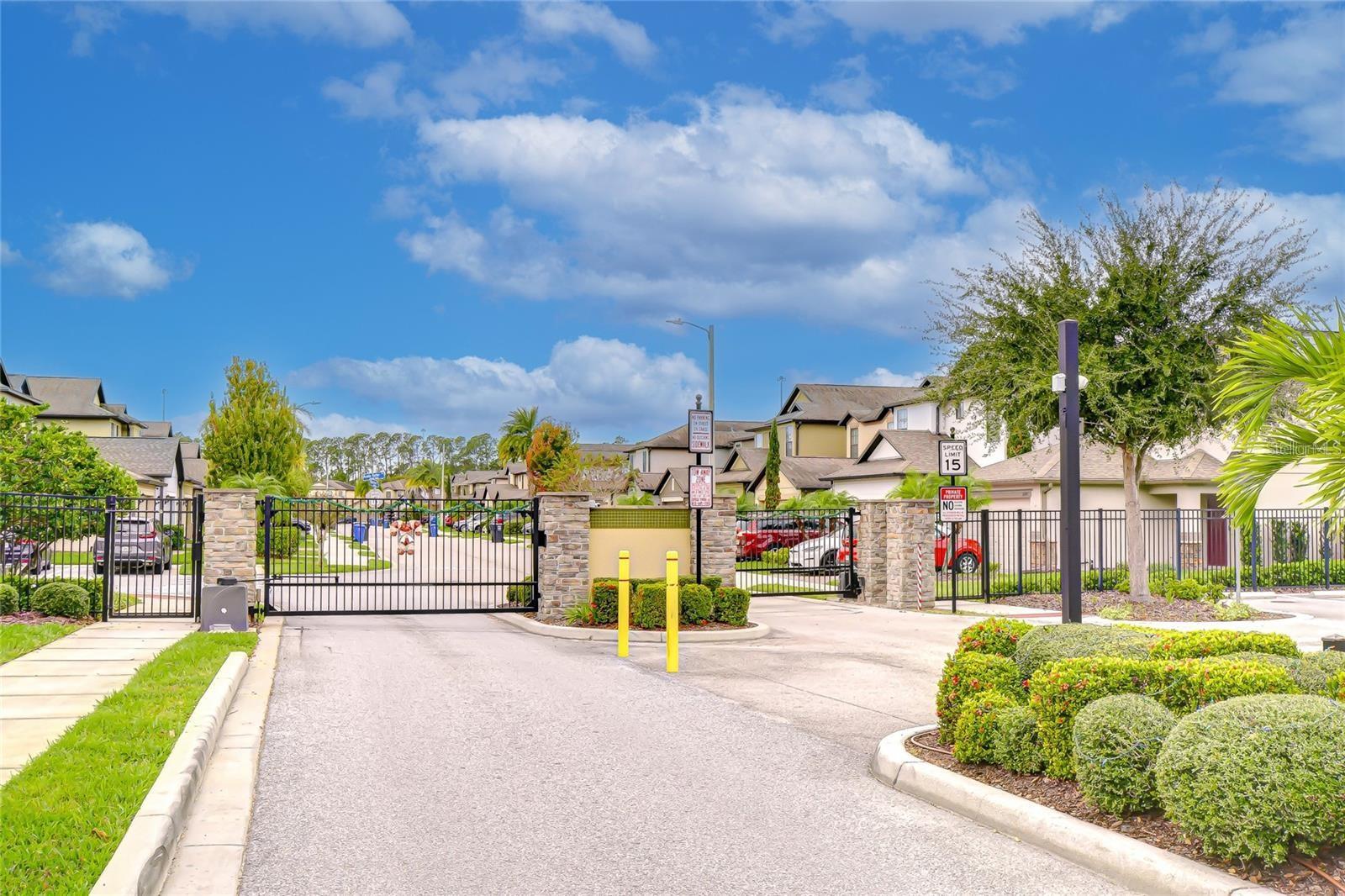 2612 LANTERN HILL AVE, BRANDON, FL, 33511