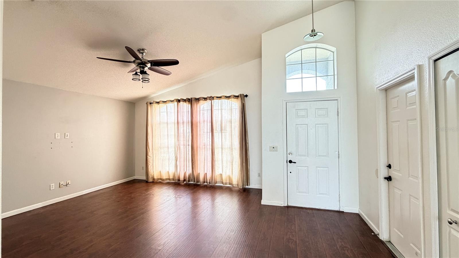 6740 BOUGANVILLEA CRESCENT DR, ORLANDO, FL, 32809