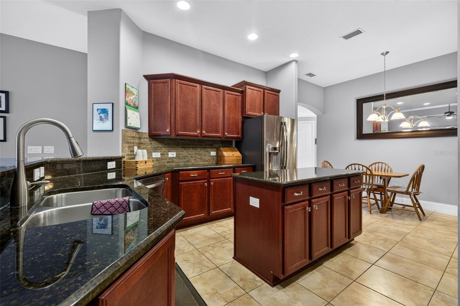 27225 SORA BLVD, WESLEY CHAPEL, FL, 33544