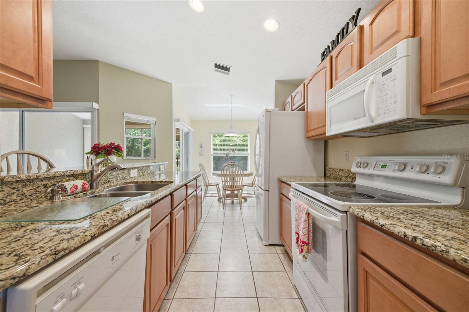 5600 SIR BARTON CT, WESLEY CHAPEL, FL, 33544