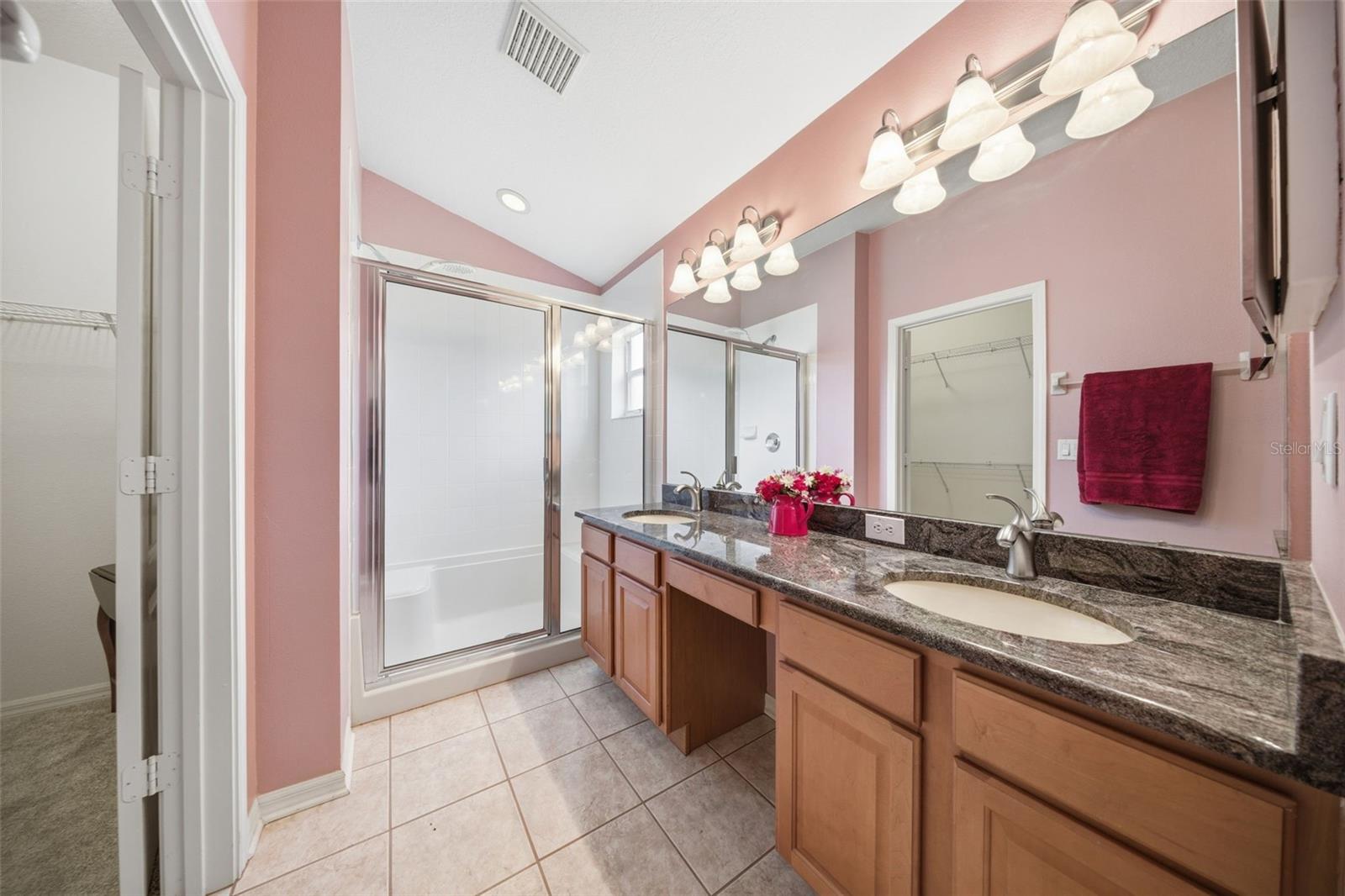 5600 SIR BARTON CT, WESLEY CHAPEL, FL, 33544