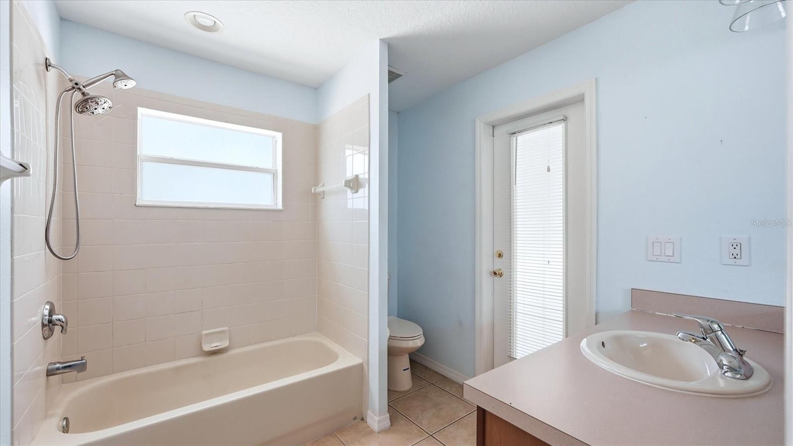 4623 61ST DR E, BRADENTON, FL, 34203