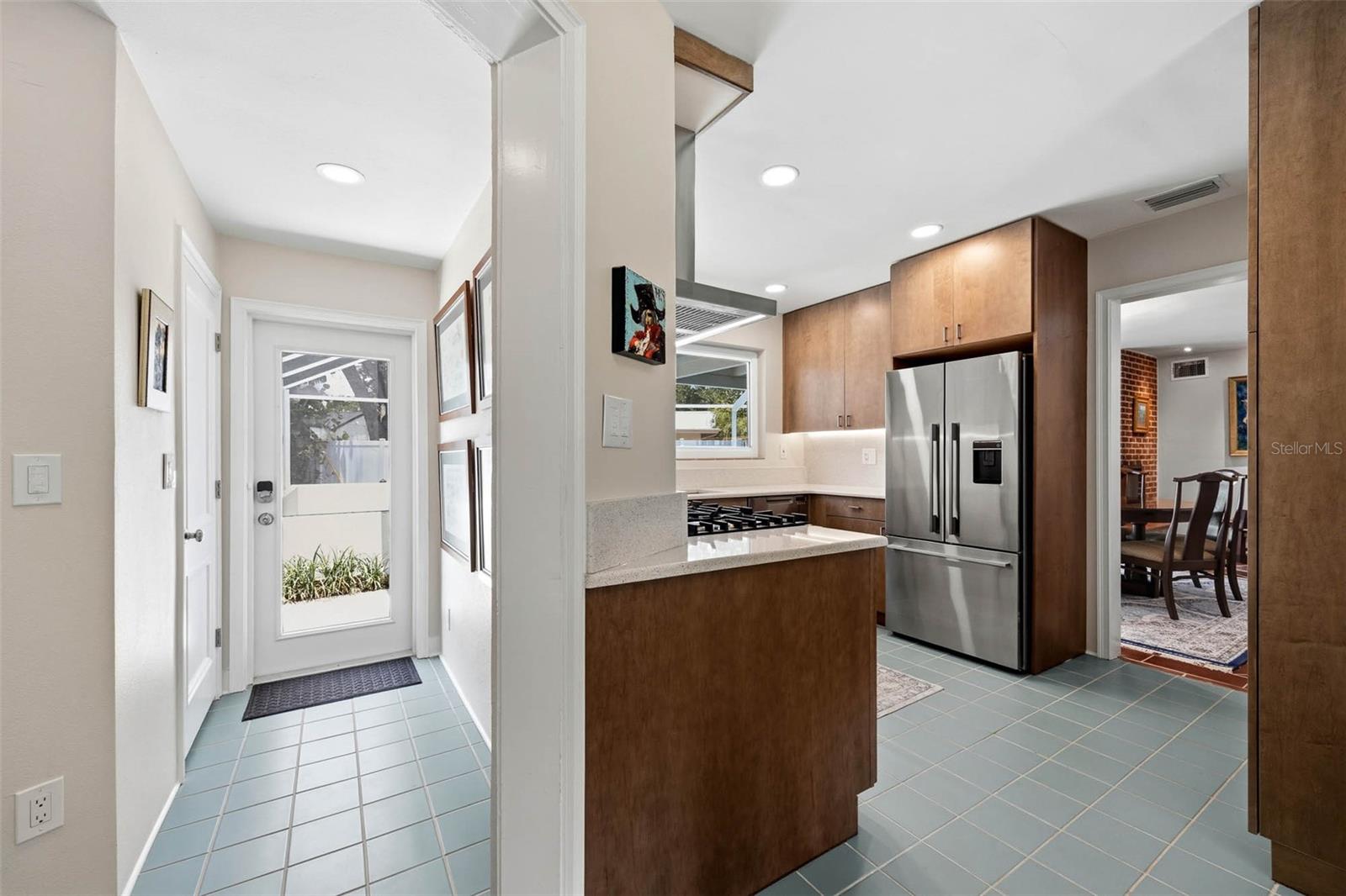 6311 BAHAMA SHORES DR S, ST PETERSBURG, FL, 33705