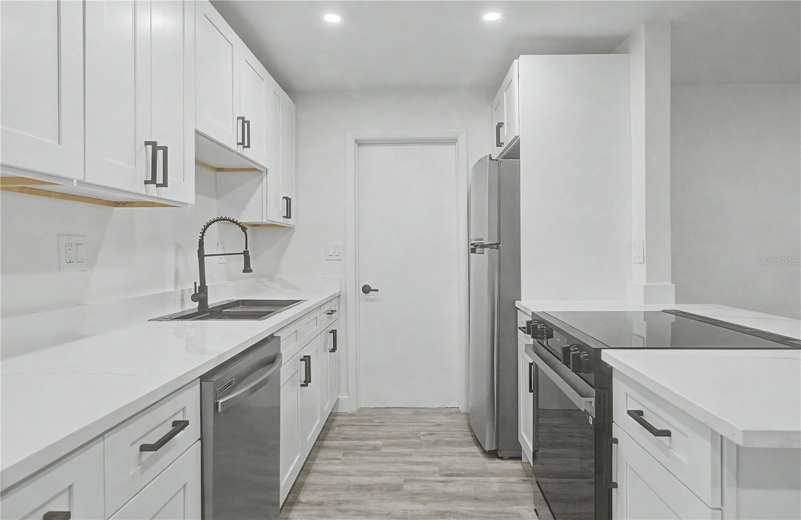 3 KANSAS ST, BEVERLY HILLS, FL, 34465
