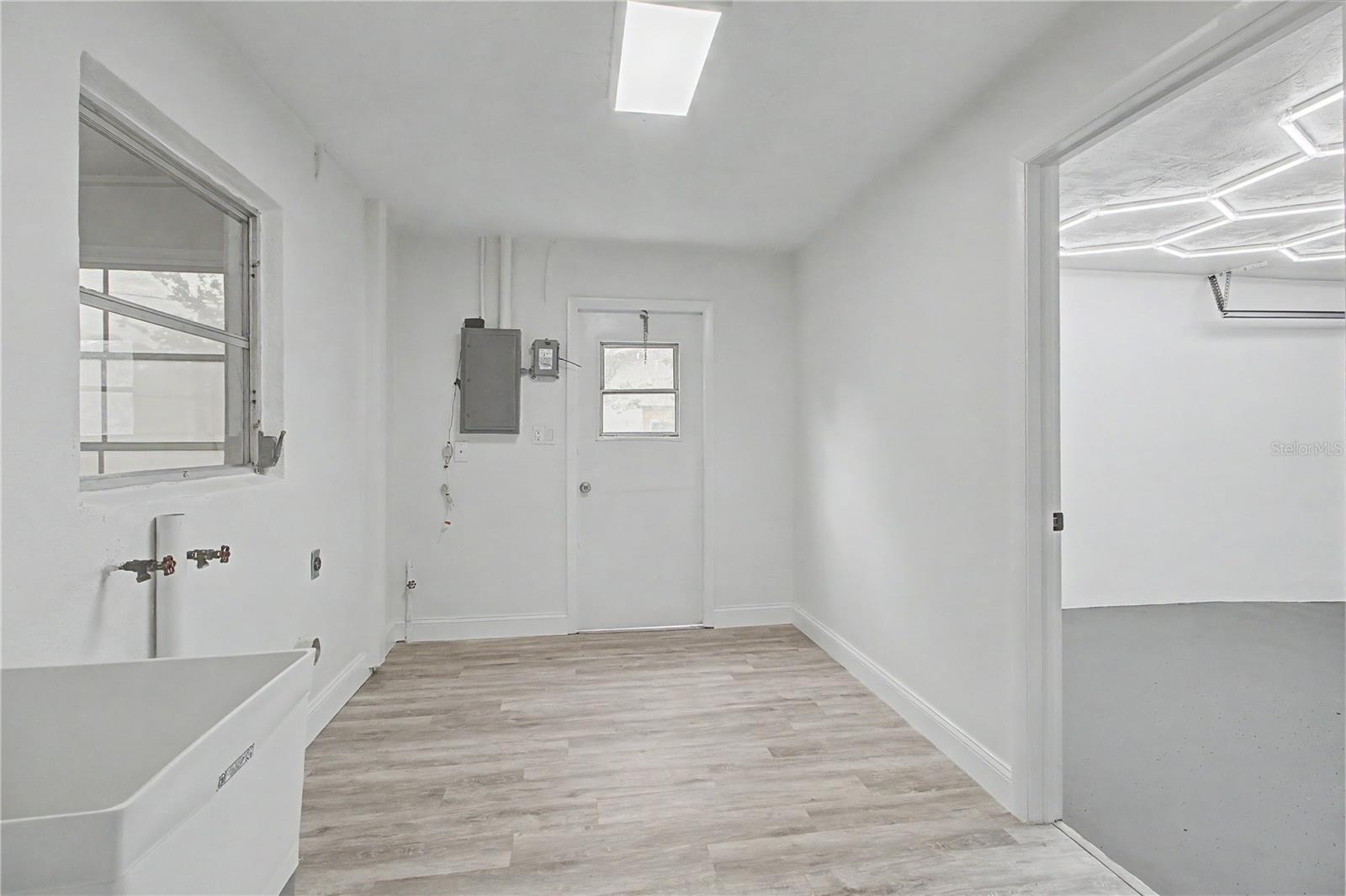 3 KANSAS ST, BEVERLY HILLS, FL, 34465