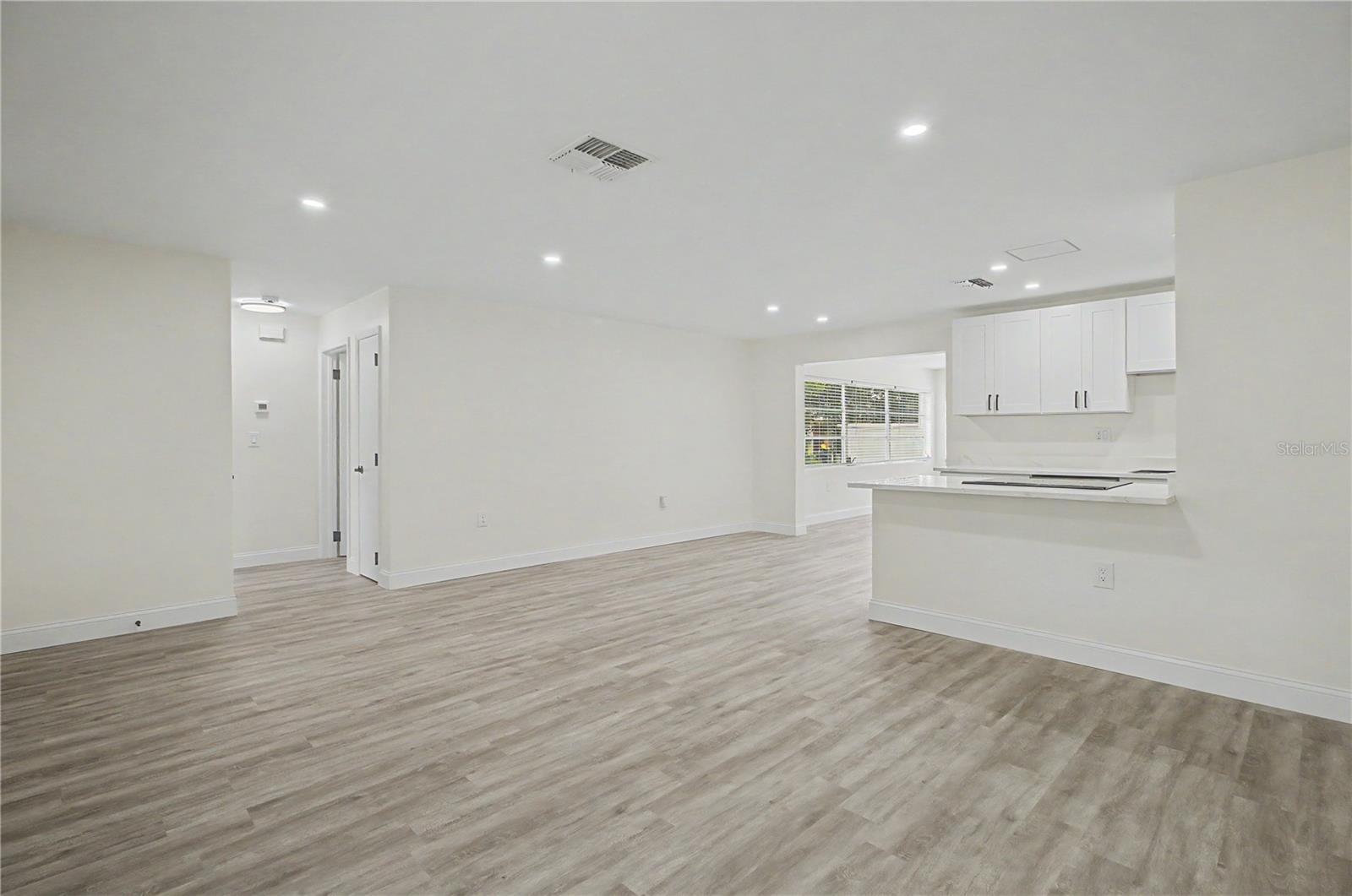 3 KANSAS ST, BEVERLY HILLS, FL, 34465