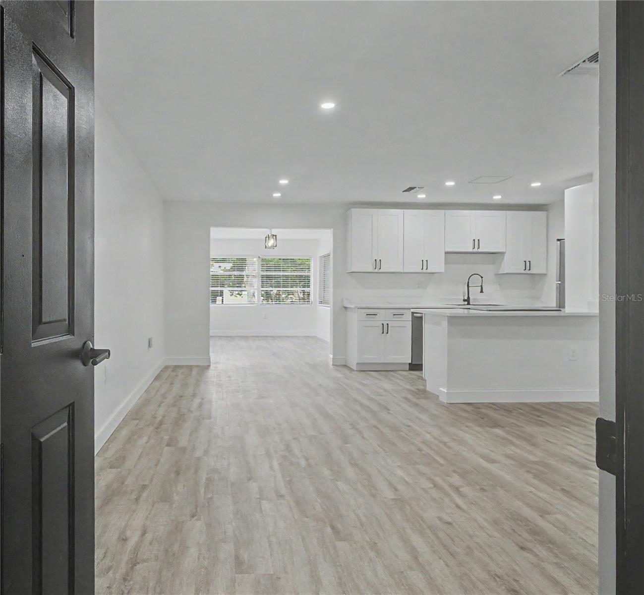 3 KANSAS ST, BEVERLY HILLS, FL, 34465