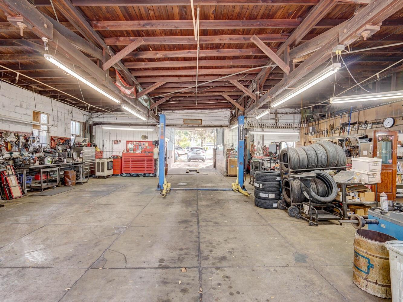 6118 GRAND BLVD, NEW PORT RICHEY, FL, 34652