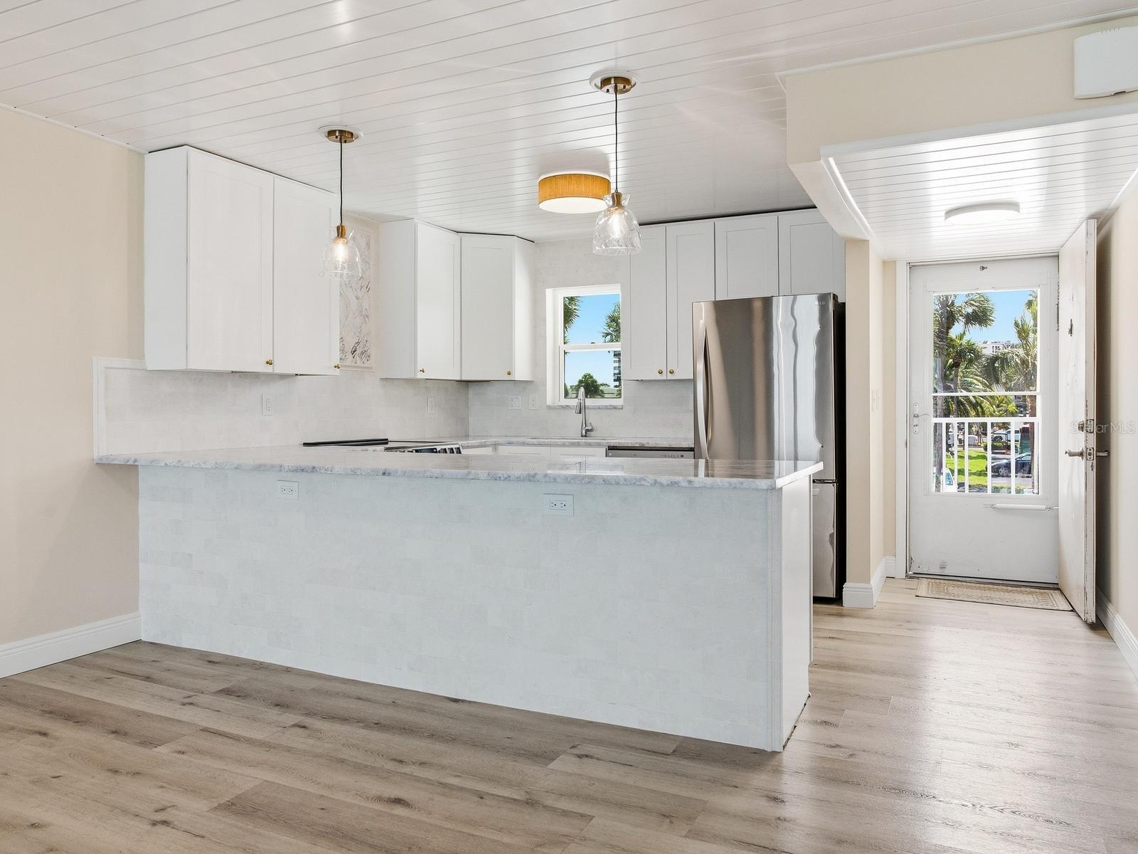 7920 SUN ISLAND DR S #202, SOUTH PASADENA, FL, 33707