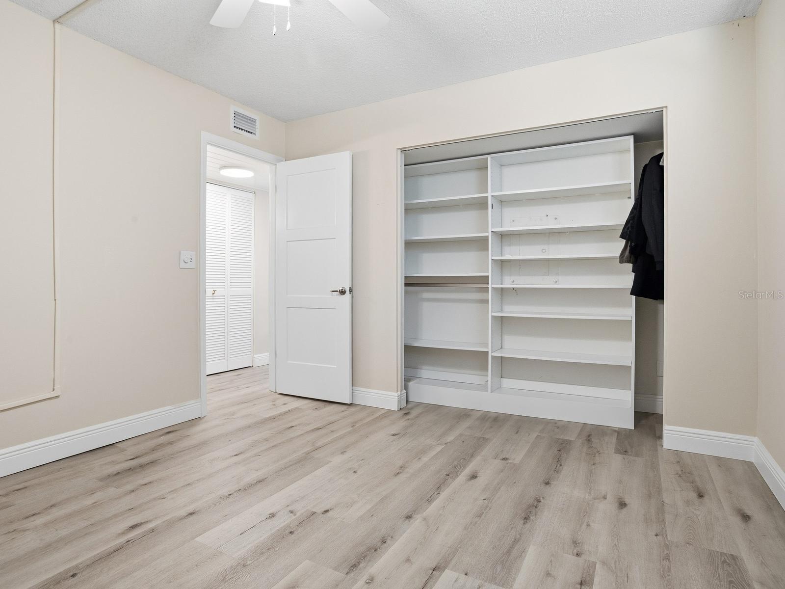 7920 SUN ISLAND DR S #202, SOUTH PASADENA, FL, 33707