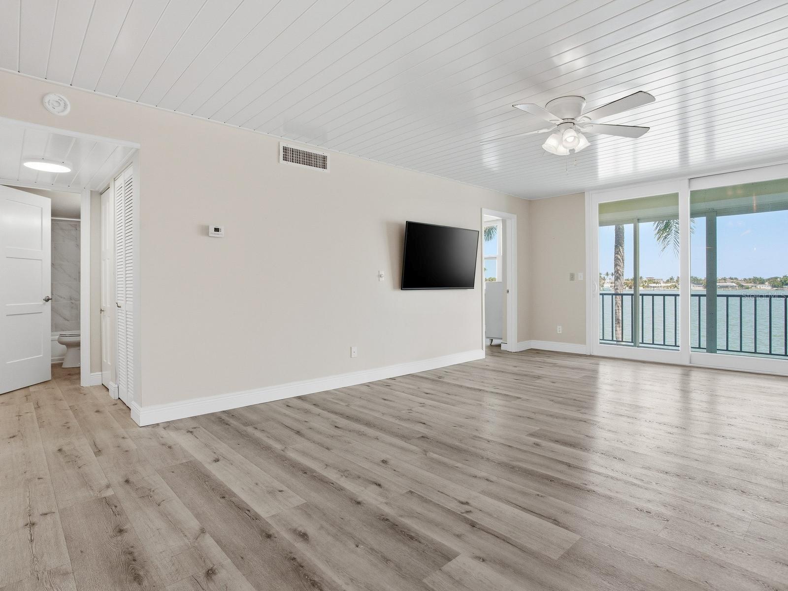 7920 SUN ISLAND DR S #202, SOUTH PASADENA, FL, 33707