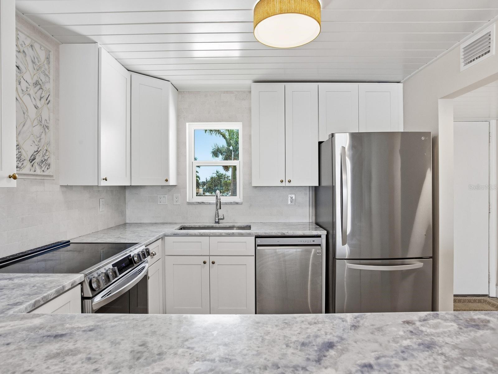 7920 SUN ISLAND DR S #202, SOUTH PASADENA, FL, 33707