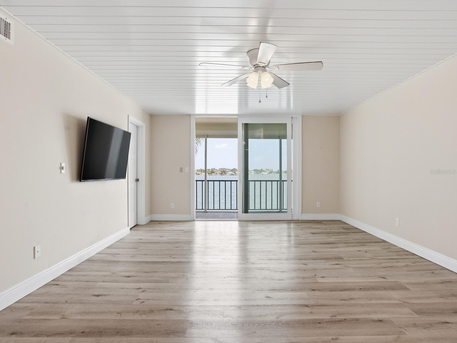 7920 SUN ISLAND DR S #202, SOUTH PASADENA, FL, 33707