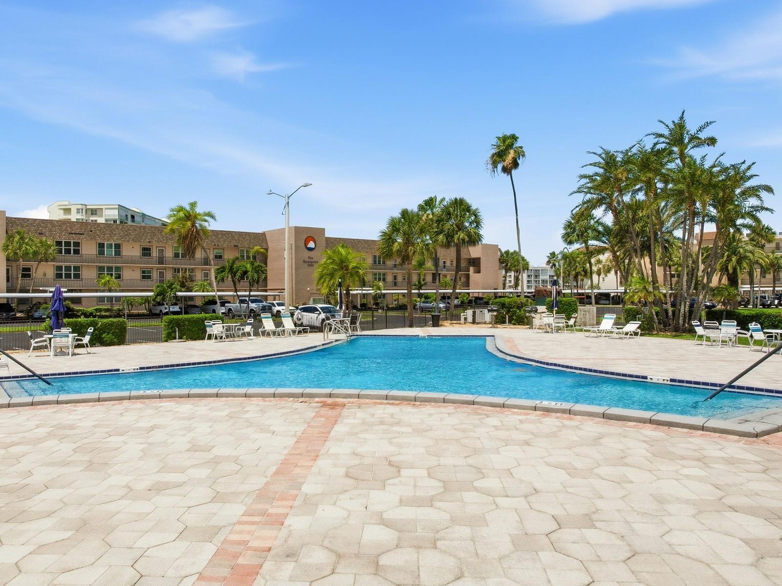 7920 SUN ISLAND DR S #202, SOUTH PASADENA, FL, 33707