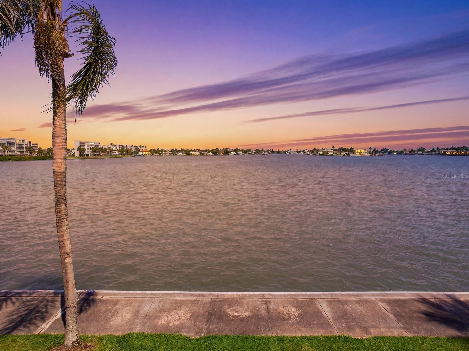 7920 SUN ISLAND DR S #202, SOUTH PASADENA, FL, 33707