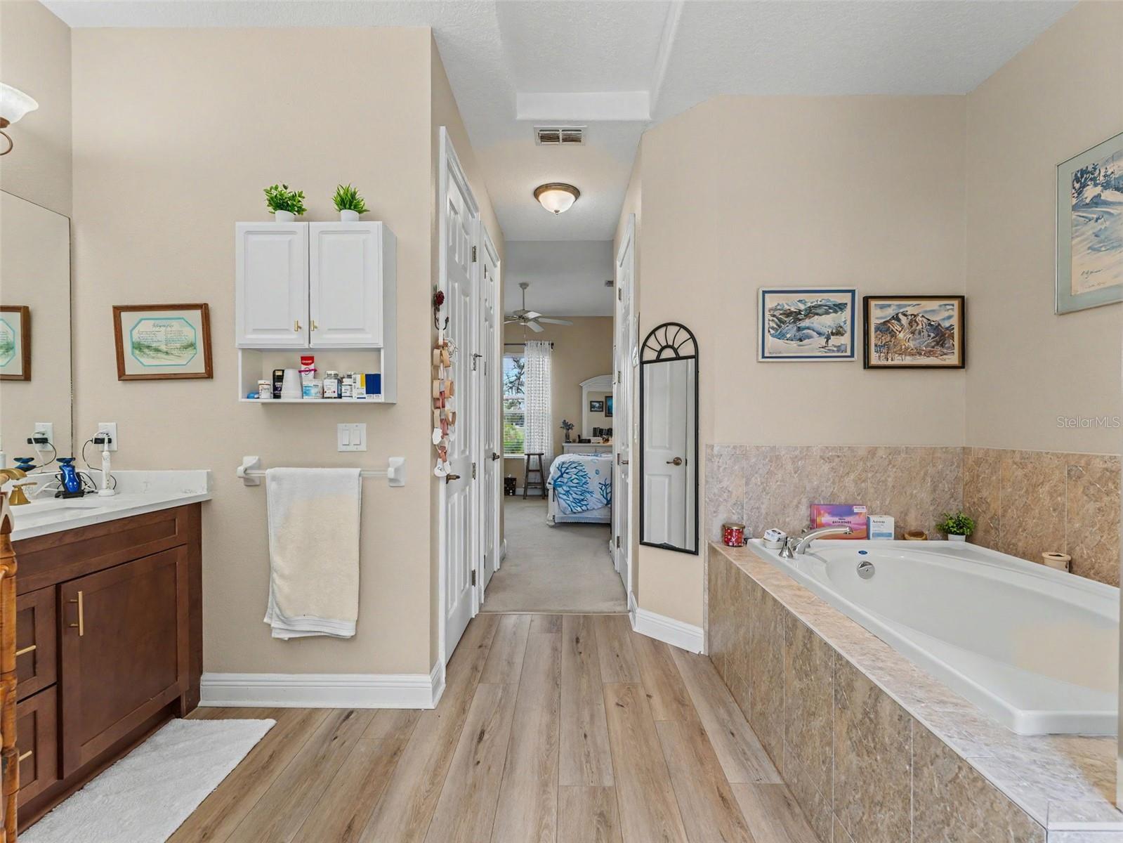 8910 JERICHO RD, WEEKI WACHEE, FL, 34613
