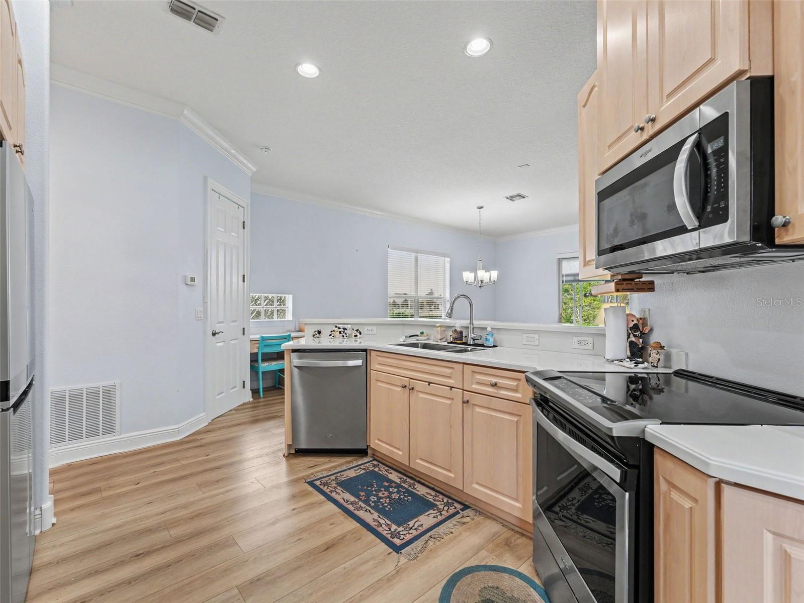 8910 JERICHO RD, WEEKI WACHEE, FL, 34613