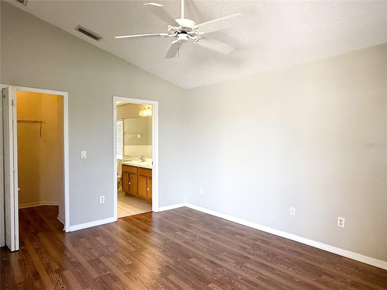 2345 ROANOKE SPRINGS DR, RUSKIN, FL, 33570