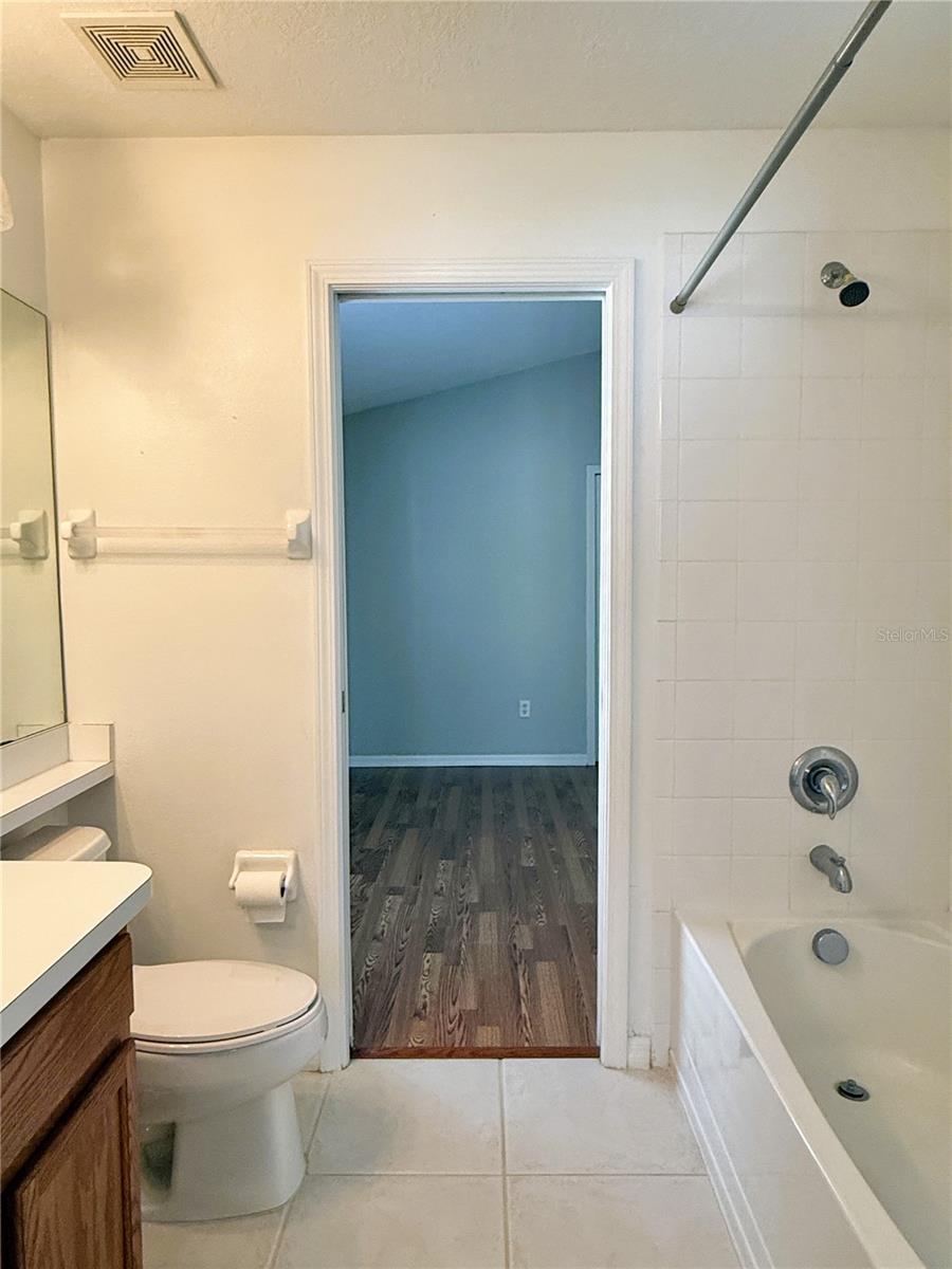 2345 ROANOKE SPRINGS DR, RUSKIN, FL, 33570
