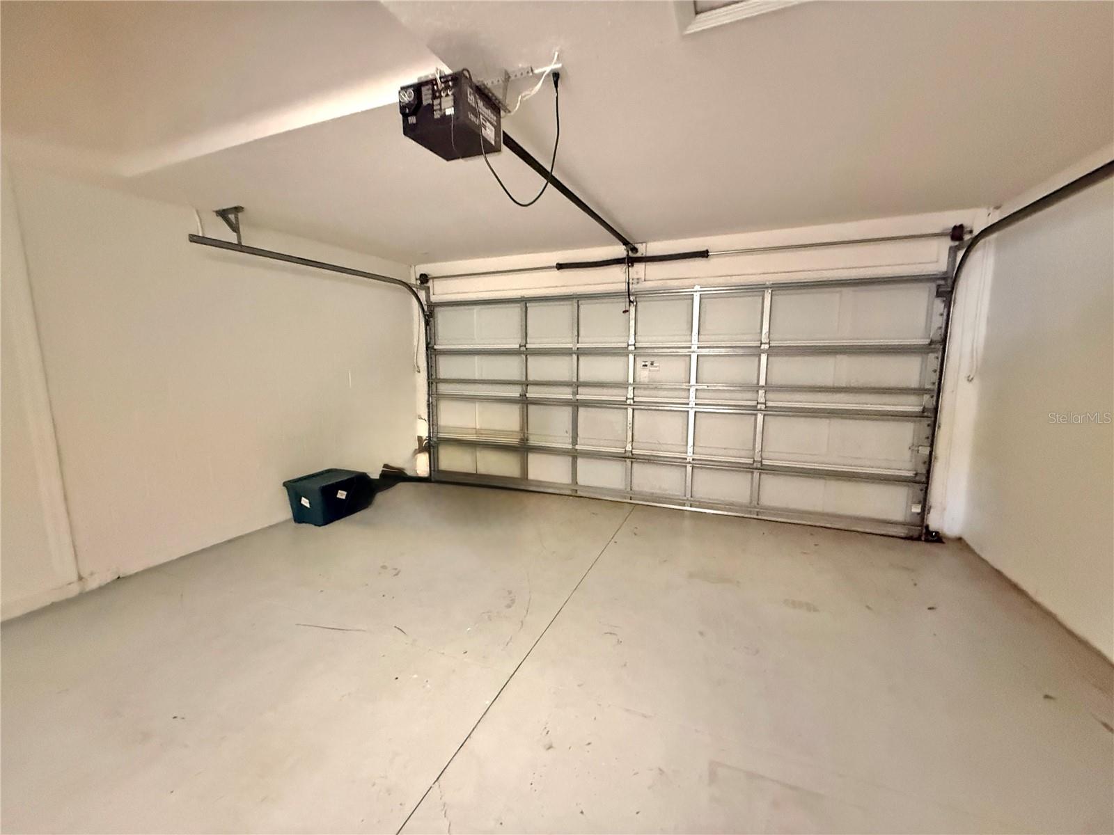 2345 ROANOKE SPRINGS DR, RUSKIN, FL, 33570