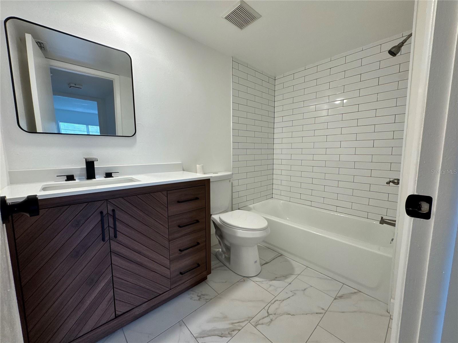 9700 STARKEY RD #322, SEMINOLE, FL, 33777
