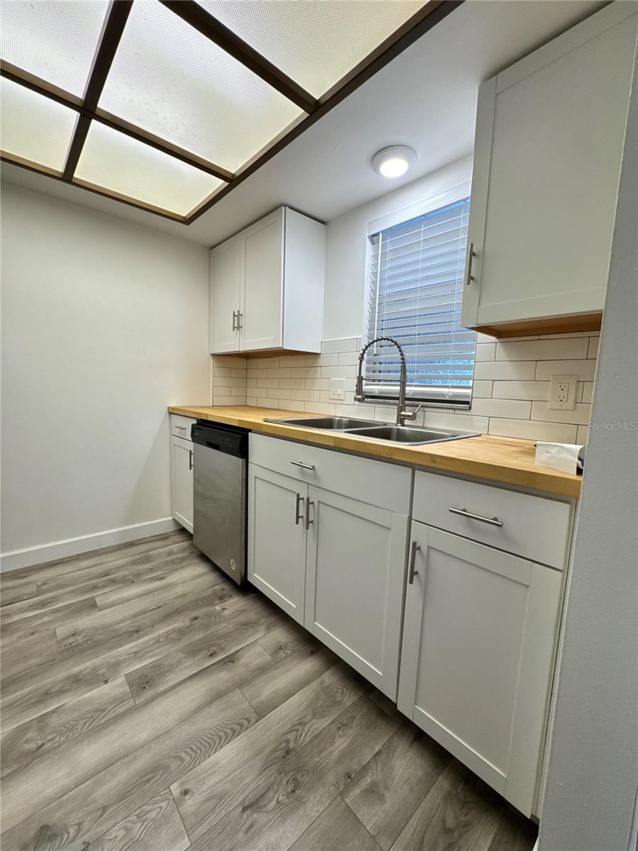 9700 STARKEY RD #322, SEMINOLE, FL, 33777