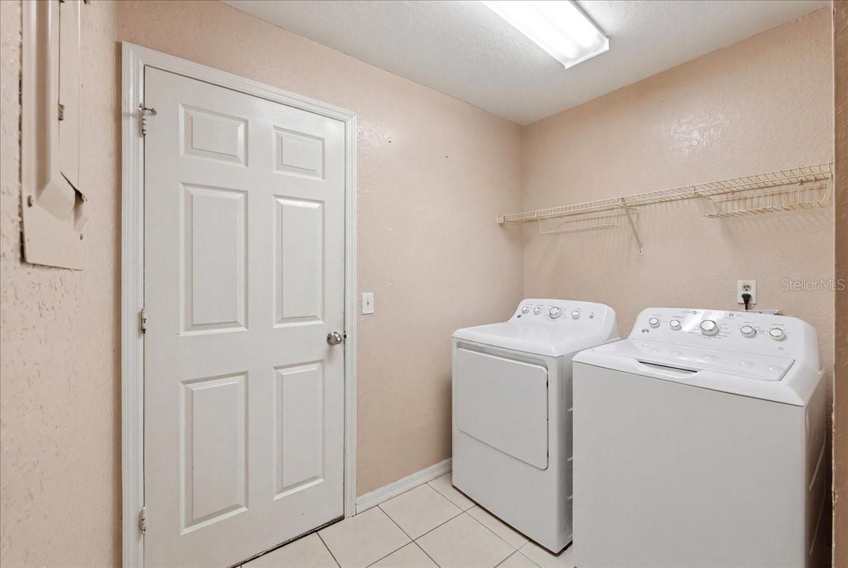 343 STERLING DR, WINTER HAVEN, FL, 33884