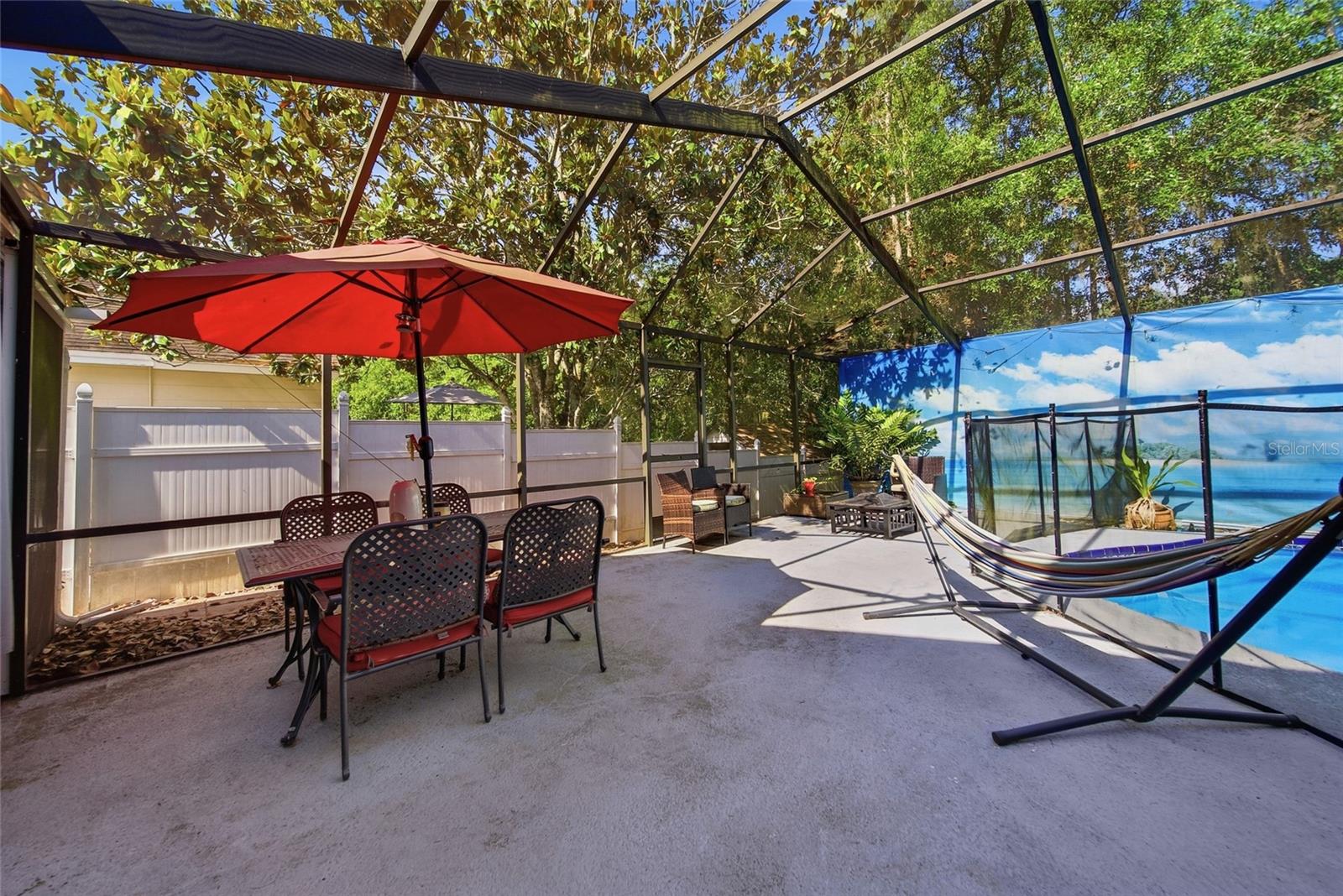 1621 SPINNING WHEEL DR, LUTZ, FL, 33559