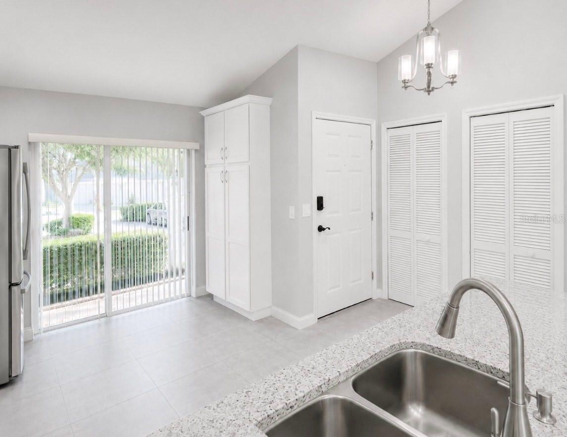 925 PEBBLE CREEK CIR, ORLANDO, FL, 32824