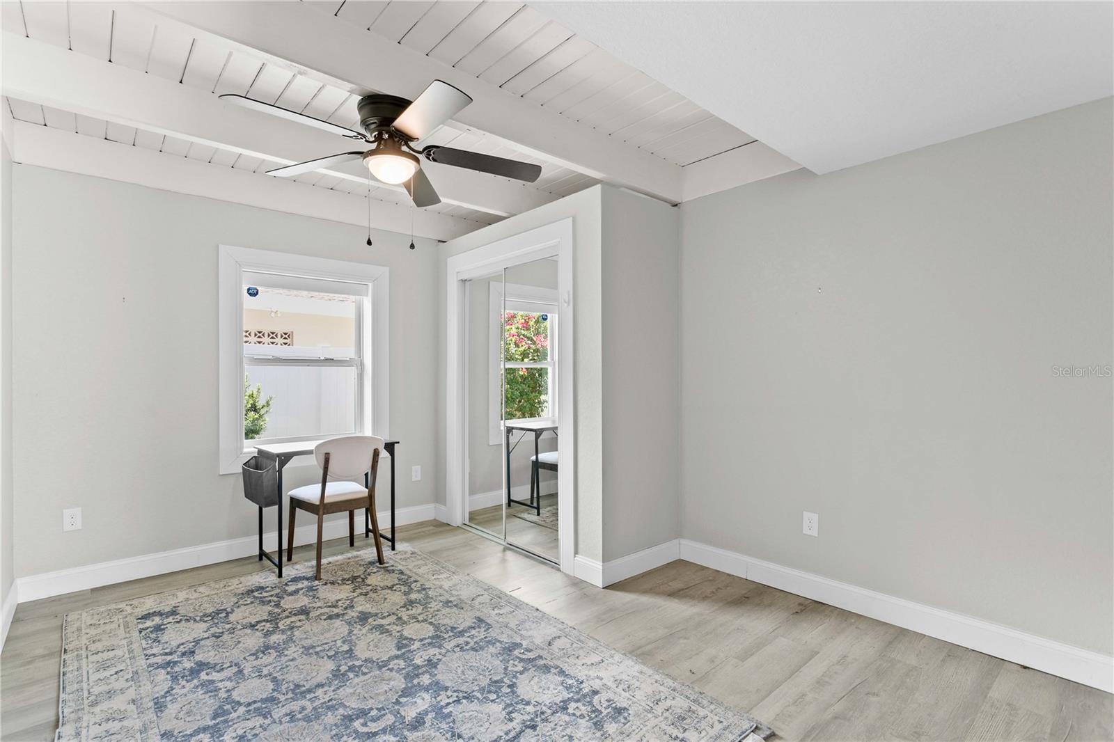 520 LAKE MAGGIORE BLVD S, ST PETERSBURG, FL, 33705