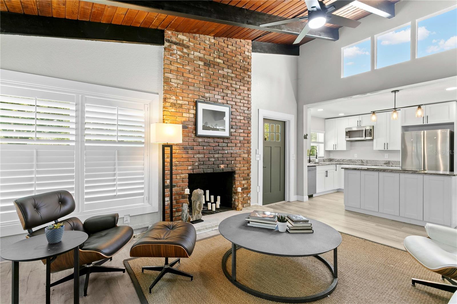 520 LAKE MAGGIORE BLVD S, ST PETERSBURG, FL, 33705