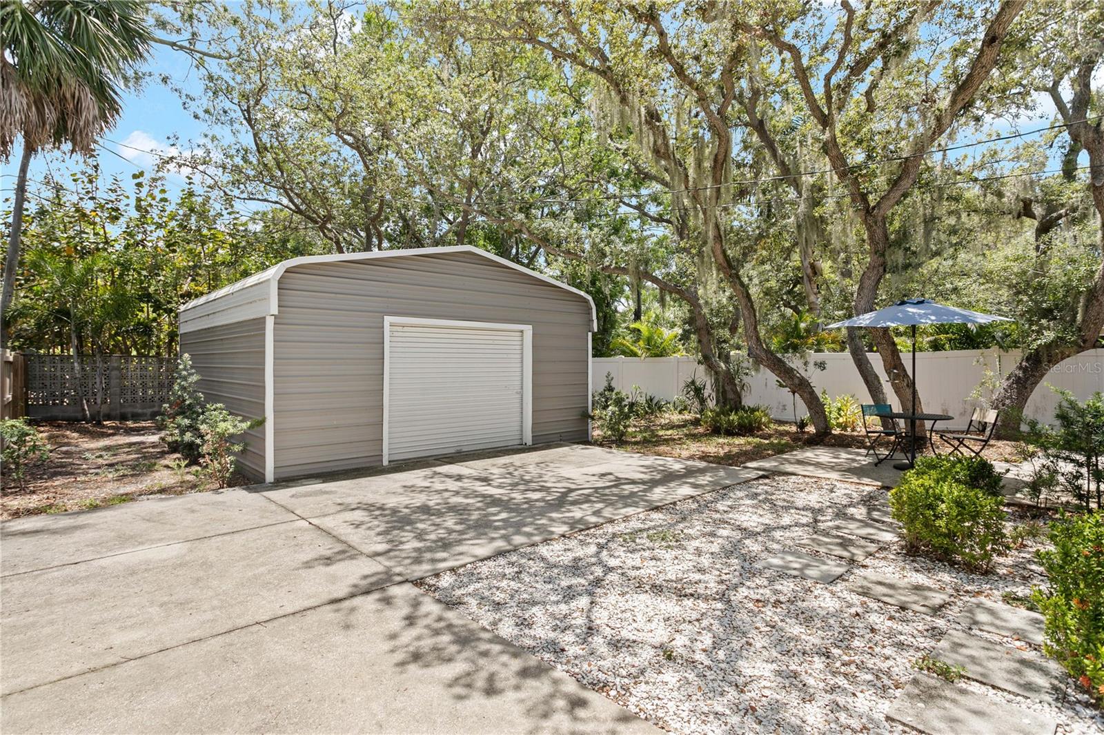 520 LAKE MAGGIORE BLVD S, ST PETERSBURG, FL, 33705