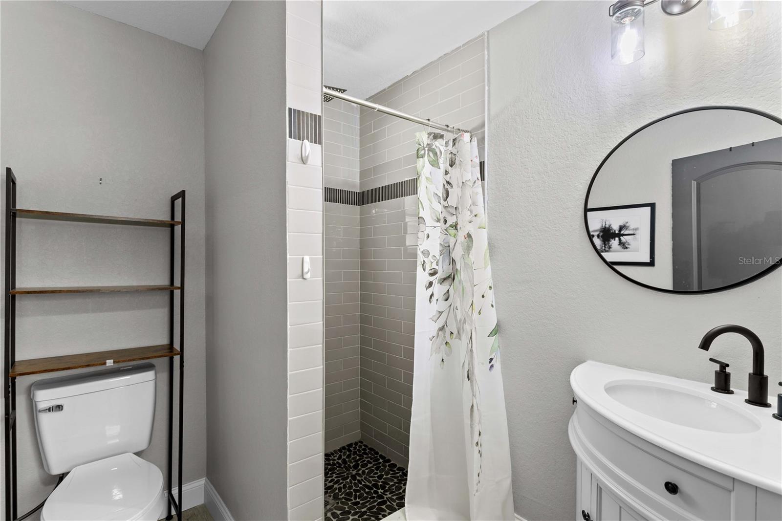 520 LAKE MAGGIORE BLVD S, ST PETERSBURG, FL, 33705