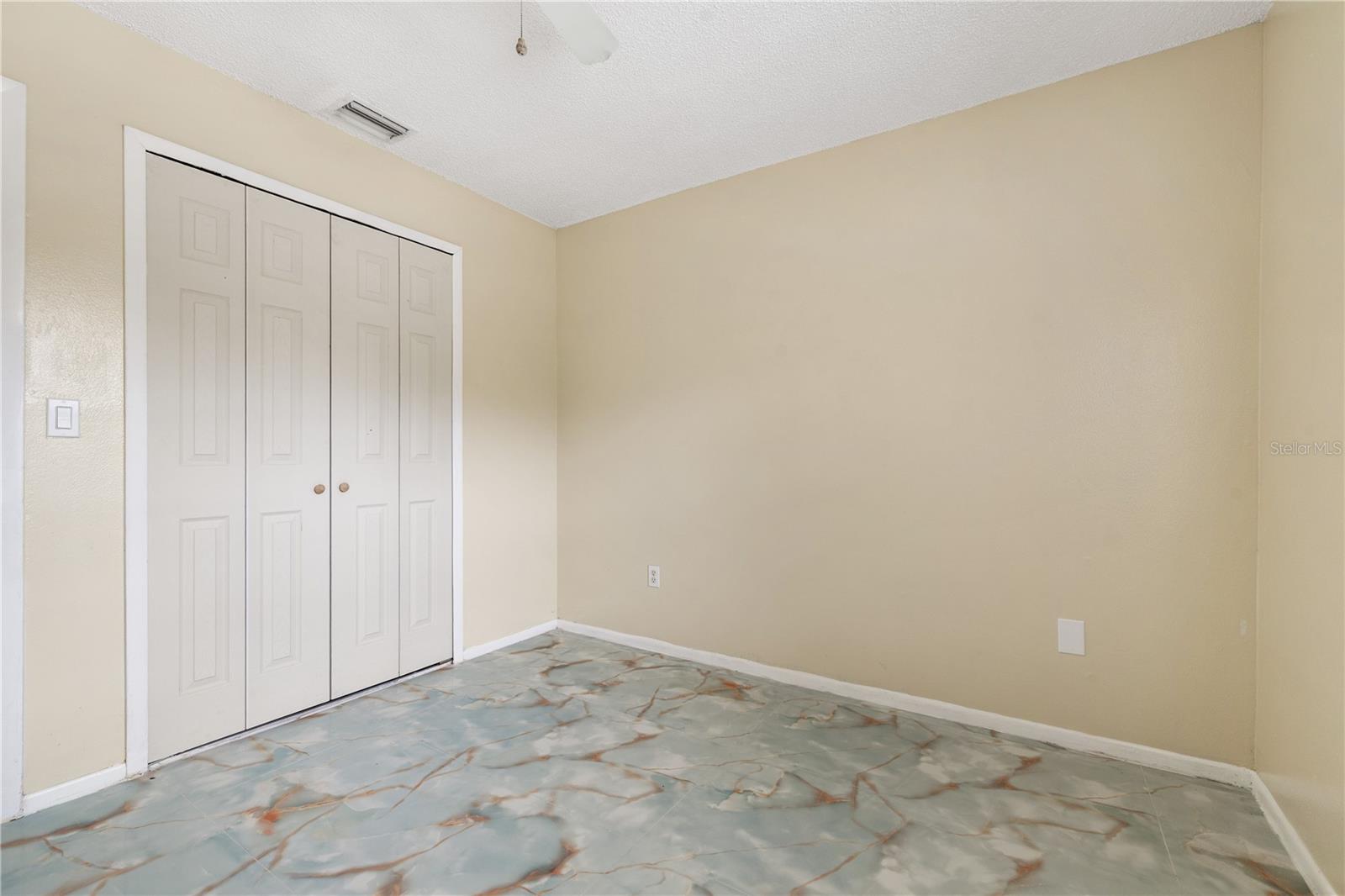 8517 RENALD BLVD, TAMPA, FL, 33637